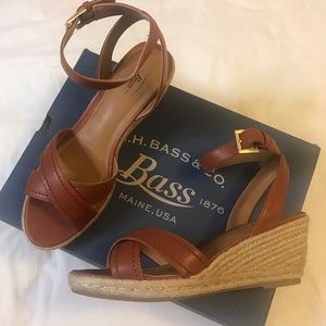 Bass Kendal wedge sandal in cognac - NEW